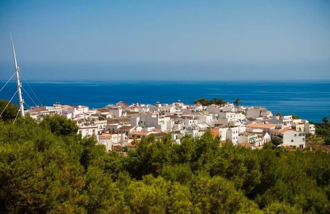 Atico En Mar De Nerja Διαμέρισμα Εξωτερικό φωτογραφία