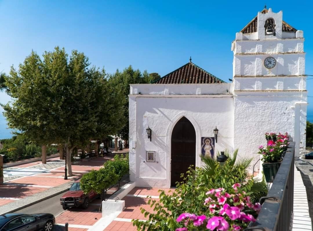 Atico En Mar De Nerja Διαμέρισμα Εξωτερικό φωτογραφία