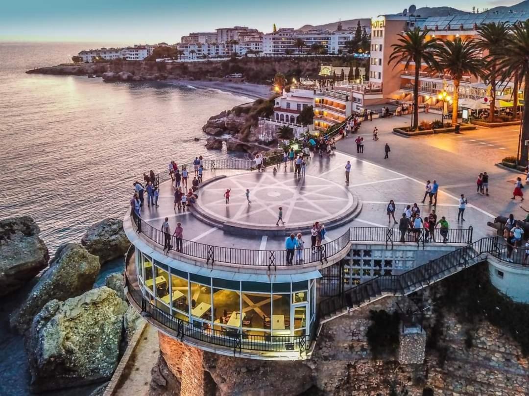 Atico En Mar De Nerja Διαμέρισμα Εξωτερικό φωτογραφία